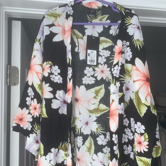 Summer cover up dress brand new small flowers - Picture 1 of 3